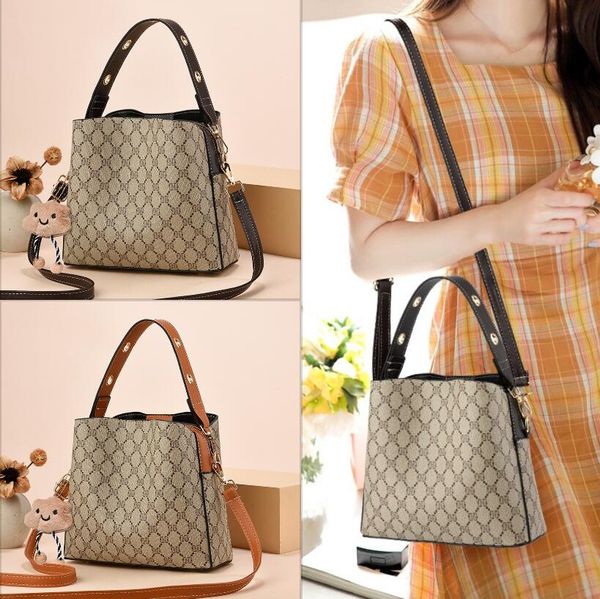 

Classic women's handbag three-layer bag retro bucket bag elegant atmosphere letter printed handbag multifunctional contrast leather shoulder bag 6 colors, Plum