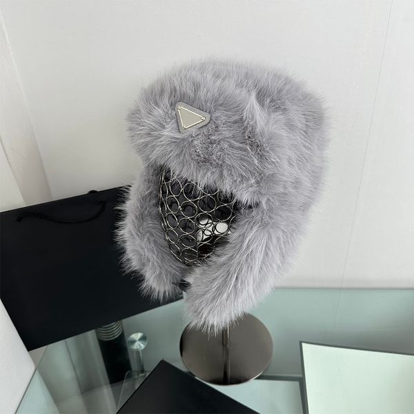 

Womens Designer Ear Muffs Fashion Hat Rabbit Fluffy Earmuffs For Men Luxury Fitted Hats Soft Warm Winter Hats Bonnet, C3