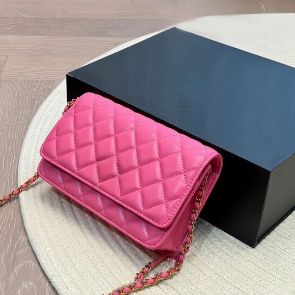 Designer chain bag fashion shoulder bag retro tote women's handle bag high quality leather bag casual diamond bag luxury bag mini crossbody bag with adjustable buckle