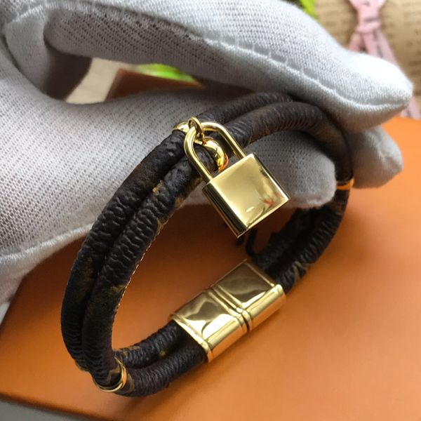 

With box Charm Bracelet Leather Bracelet Fashion Lock Bracelet Classic Jewelry Designer Bracelet Flat Brown Brand for Men Women Lovers Jewelry Gift