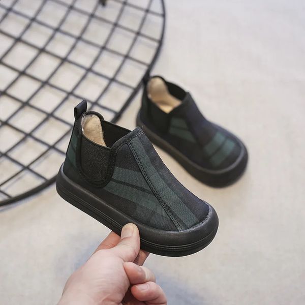 

Fashion Girls Ankle Autumn Plush Warm Cotton Canvas Childrens Sports Shoes Boys Soft Soled Anti Slip Snow Boots 5686, Black