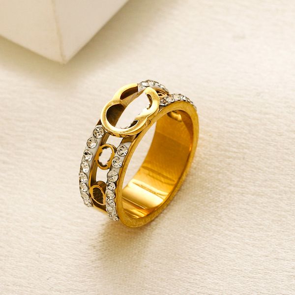 

Luxury Designer Rings Women 18K Gold Plated Crystal Stainless Steel Wedding Ring Finger Jewelry size 6-9