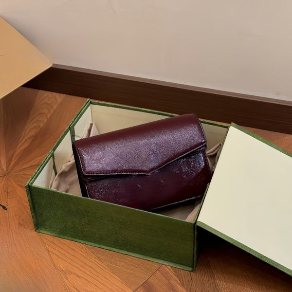 

Women's mini bag designer bag fashion shoulder bag vintage clamshell bag high quality luxury leather bag classic alphabet crossbody bag metallic sequin party bag, Red18*4*11