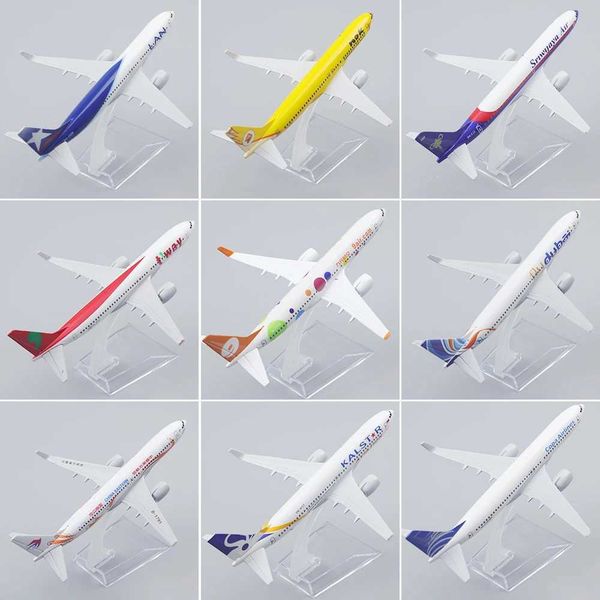Aircraft Modle Scale 1/400 Aviation Plane Model Metal Scale Aircraft Chile 737 Boeing Air Airplane Model Aircraft For Children Toys Boys Toys L4827