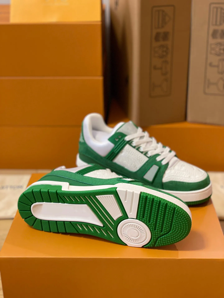 

2024 Designer shoes trendy and fashionable board shoes comfortable and casual multi-color anti slip and lightweight board shoes sports shoes for men and women sizes, L-18