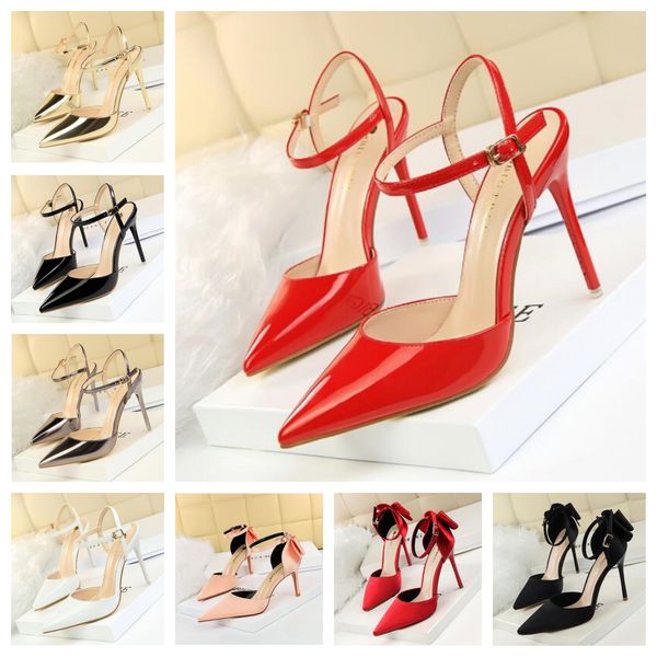 

Dress Shoes Luxury Crystal Embellished Butterfly Detail Women Sandals Sexy Coiled Strap Thin High heels Gladiator sandals Summer Party Shoes, White