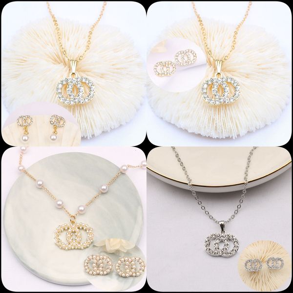 

Luxury Jewelry Set Letter Deigner Earring Necklace 925 Silver Ear Stud 18K Gold Plated Pearl Diamond Geometric Pendant Necklace Chain Women Chritma, White