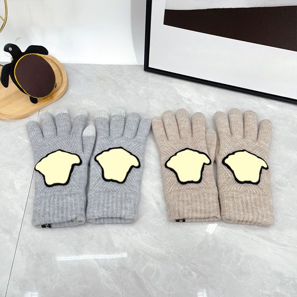 

Designer Menes Autumn Gloves Warm Luxury Winters Womens thickening Knitted Fashoin glove Five Fingers Cold proof Touch screen Mittens