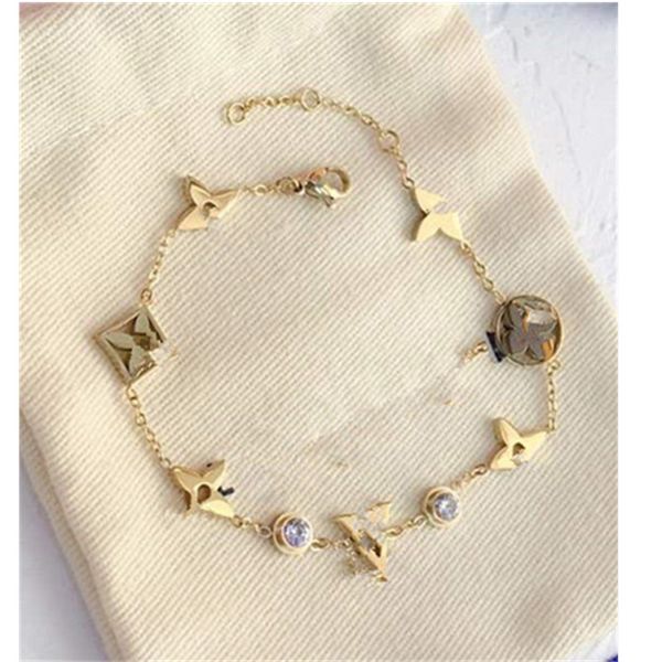 

bracelet designer lovely bangle luxury bracelet Silver Plated Heart Key Pendant Charm Bracelets For Women Original Girls Princess Crown Beaded Bracelet Jewelry
