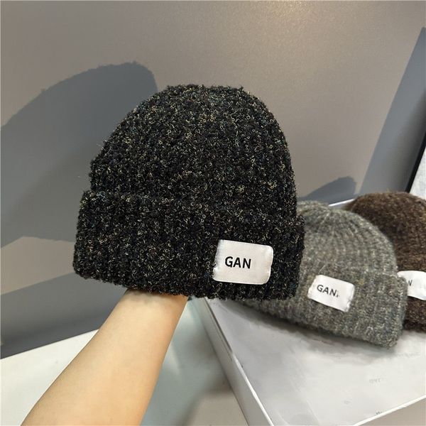 

Luxury Fashion Designer Mixed Color Wool Knit Hat Autumn and Winter Warm Hundred Women's Knit Hat Letter LOGO Designer Hat, Curry