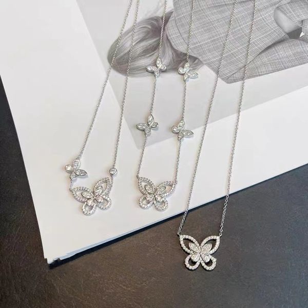 

S925 Silver Phantom Butterfly Necklace for Women Luxury Fashion Designer Necklace Hollowed Out Butterfly Pendant Delicate Collar Chain Designer Pendant Necklace