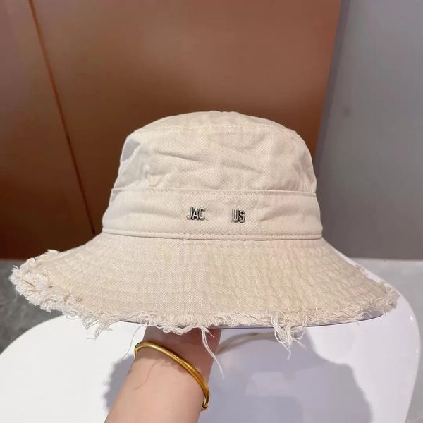

New Summer Bob Wide Brim Hats Designer Bucket Hat for Women Frayed Cap Blending Caps Designer Fashionable Fishermans Hat, Peach