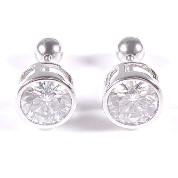 

Stylish White Gold Stud Earrings With 1Ct DEF Round Cut Moissanite Diamond 2Pcs