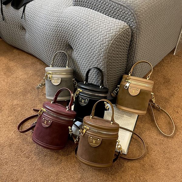 

Solid leather handbag fashion frosted cylinder wallet with lettering details shoulder bag winter popular frosted cylinder mobile phone bag letter fashion backpac, Grey