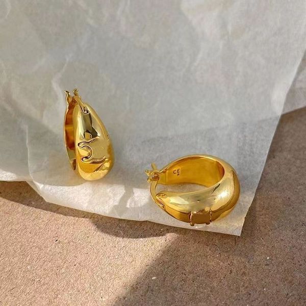 

Women's Crescent Earrings Drop Earrings Luxury Fashion Designer Stud Earrings Exquisite Versatile Women's Earrings