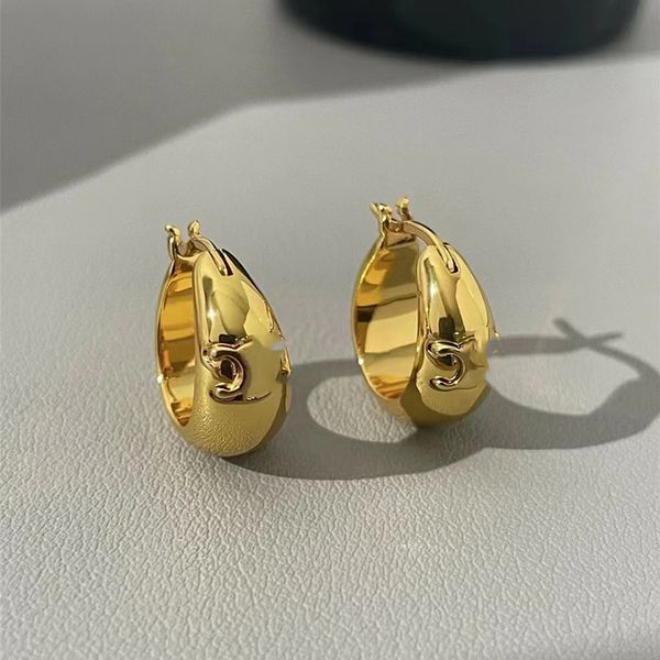 

Luxury Gold Embossed LOGO Women's Earrings Fashion Designer Earrings High-grade Hundred Crescent Earrings Drop Earrings Holiday Gift
