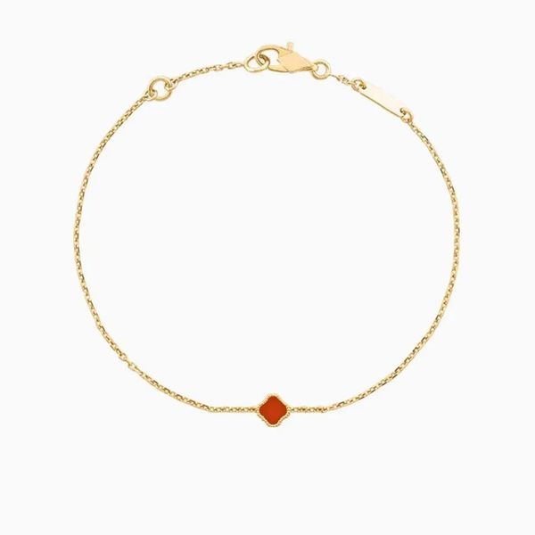

Designer Bracelet Van Clover Bracelet Four Leaf Clover 18K Gold Love Bangle Pendant Sparkling Crystal Diamond for Women&girl Wedding Mother' Day Jewelry