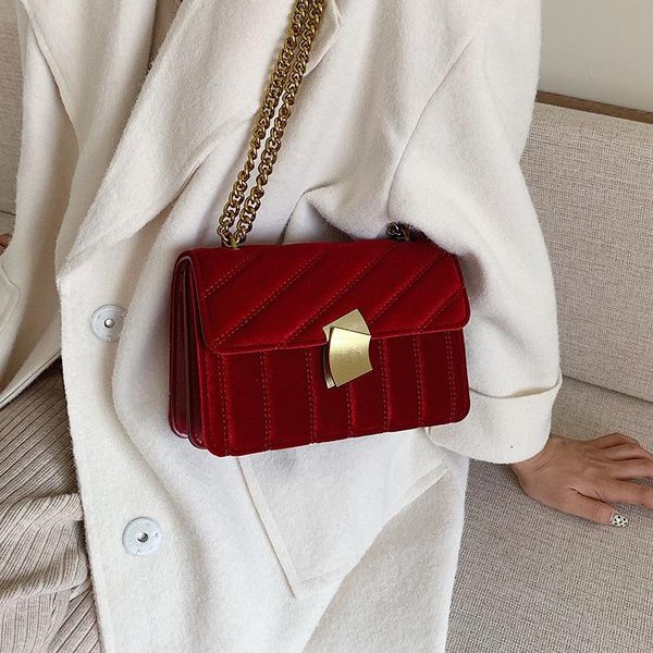 

Velvet small square bag women's mini retro style shoulder bag metal chain irregular shaped buckle clutch bags square cross-body pu VbF, Red