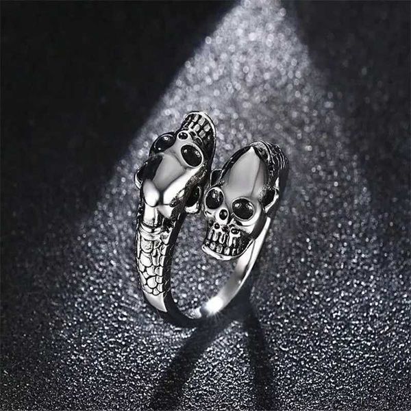 2021 Gothic stainless steel skull ring for men punk rock skull ring for women punk rock party jewelry Halloween accessories W240802