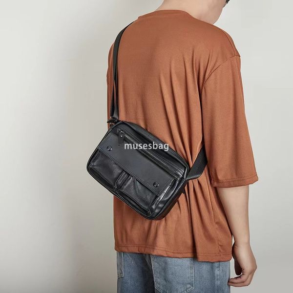 

New fashion trend men's high-end minimalist texture crossbody bag with multiple pockets single shoulder bag backpack wholesale, Black