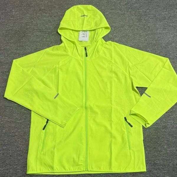 

Designer Men's jackets windbreaker hooded windproof sportswear lightweight sports coat summer thin sun protection outwear sweatshirt Autumn Women's zipper jacket, A033