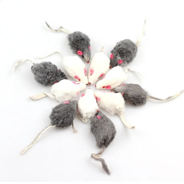 100PCLot Rabbit Fur Pet Cat Mouse Toys Kitten Playing Sound Supplies 240802