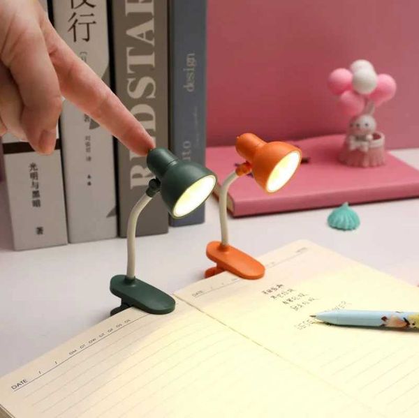 Mini e-book light foldable desktop reading suitable for home rooms laptops notebooks night lights eye protection X241122