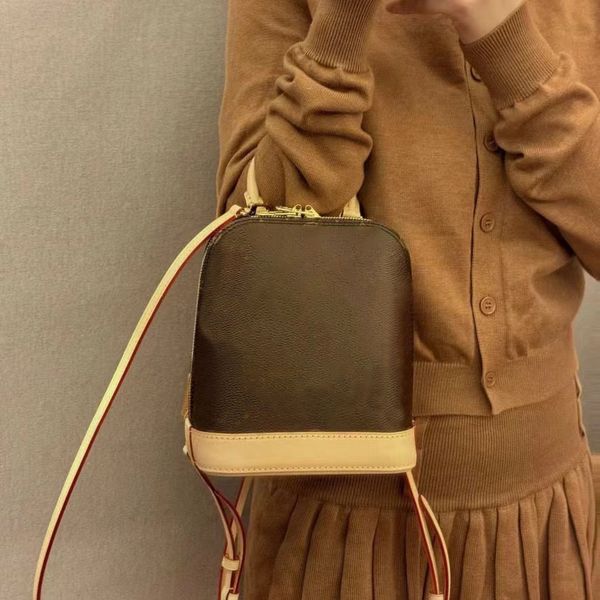 

New 2024 Designer Bag Personality Classic Shoulder shell bag Stylish practical daily commute dual-use handbag backpack, Sky blue