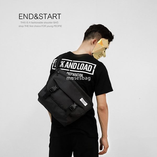 

New men's shoulder bag Oxford cloth student satchel leisure crossbody bag large capacity male bag fashion brand direct sales, Black