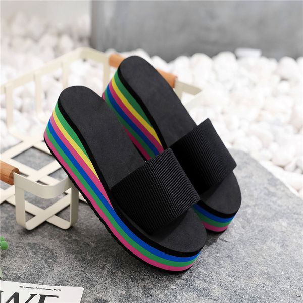 

2024 NEW Fashion Women's Summer rubber Black pink Hoof Heels Slippers Multi colored flip flops Indoor non slip bathroom slippers Beach sandals Size 36-41, Blue