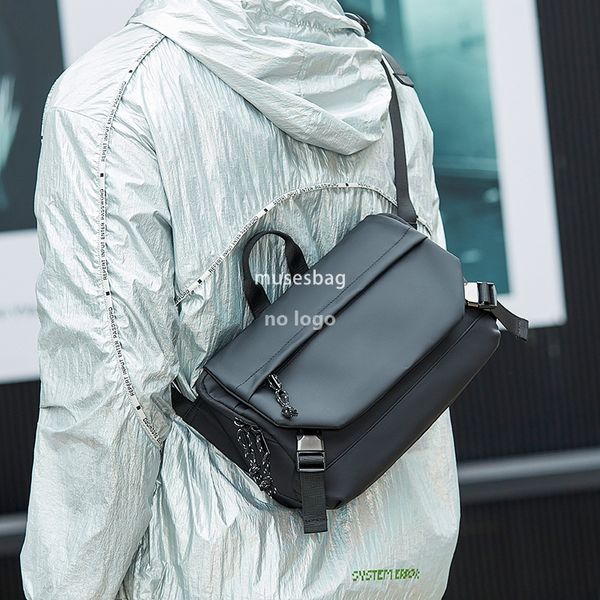 

New summer function crossbody bag men's fashion brand sports men's bag niche design sense black shoulder bag messenger bag