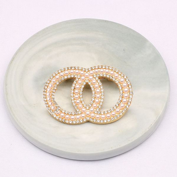 

Pins Brooches Women Gold Sier Crystal Pearl Rhie Cape Buckle Brooch Suit Pin Wedding Party Jewelry Womens Accessories Gifts