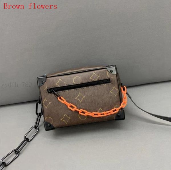 

Designer Women's Fashion Leather Emed Old Flower Chain Purse Handdesigner bag Letters Stripe Half Moon Tote Crossbody designer bag Wallet designer bag, Silver