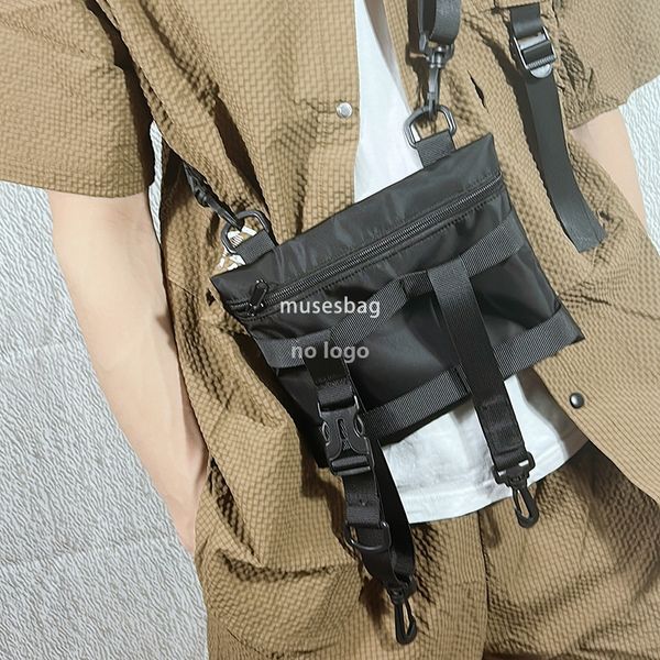 

Cobra Belt Buckle Fanny pack Urban Functional Wind Module Accessories Crossbody bag small shoulder phone bag for men, Black