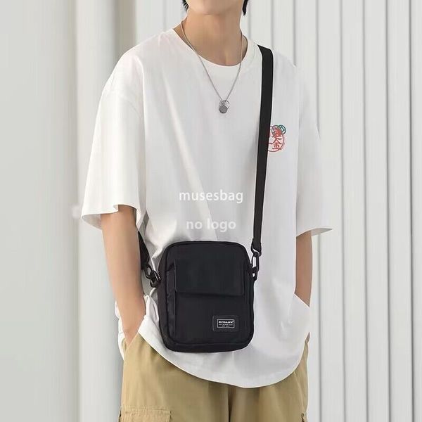 

Men's bag Crossbody bag fashion mini men's backpack Fashion small bag men's lightweight tooling simple shoulder bag casual satchel bag, Black