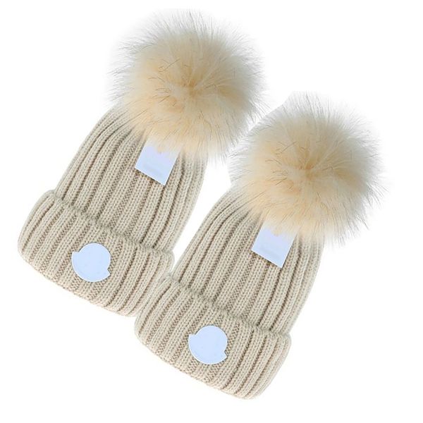 

UUN Designer Beanie Cap Women Luxury Bucket Hats Fashion Warm Winter Large Faux Fur Pom Poms Casual Bobble Hat Outdoor Classic Ladies Knitted Slim Fit J32, Beige