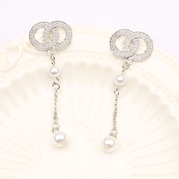 

Gold Sier Designers Double Letters Ear Stud Earring Geometric Round Classic Women Crystal Rhie Pearl Earrings Wedding Party Jewerlry 2 Style Size
