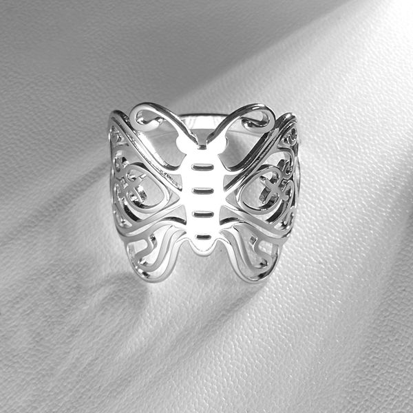 

Titanium steel hollow butterfly closed ring with sweet and round wings, stainless steel ring with unique personality