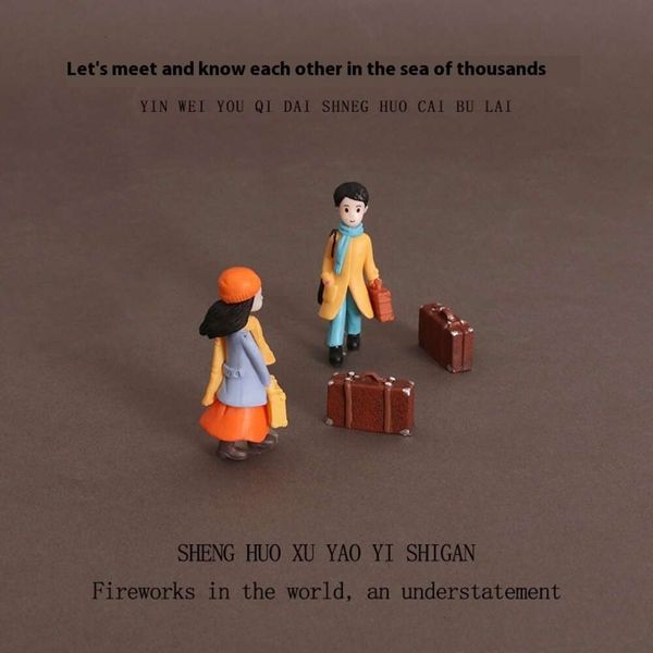 

New Creative Travel Encounter Couple Lage Model Mini Ornament Miniature Scene Decoration Resin Crafts