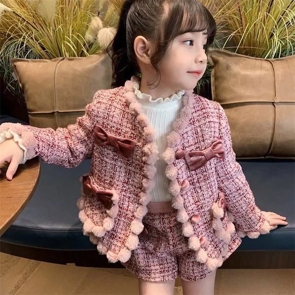 

2024 Girls' Winter Two-Piece Set: Bowknot Fragrant Coat and Shorts, Pink