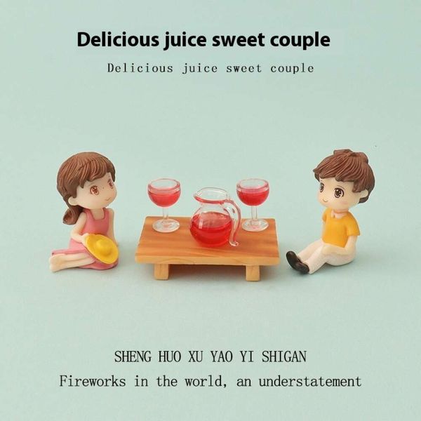 

Cute Childhood Dreamhouse Accessories Tiny Dining Table and Beverage Collection