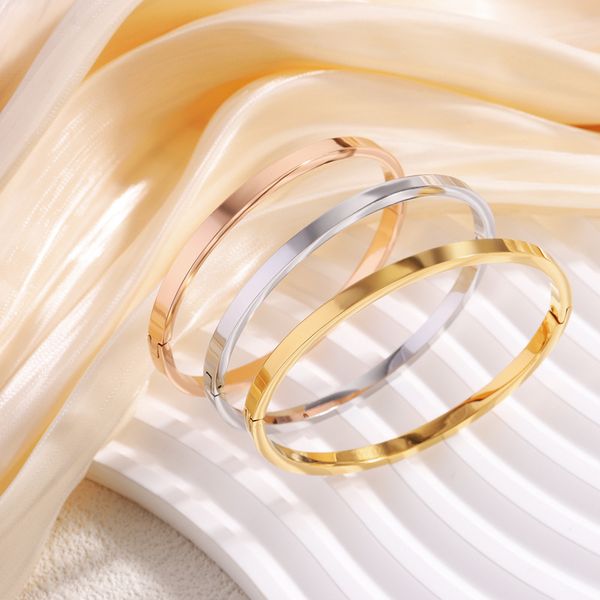 

Wholesale Designer Bracelet Fashion brand Jewelry Bangle 18k Rose Gold Sier Titanium Steel Diamond bangles Nail Bracelets for Men Women gift