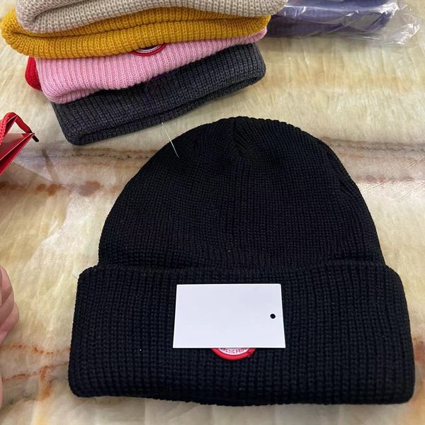 

Canada beanie Designer beanie bonnet women winter hat spring outing warm knitted beanies hot style craft cap fashion classic bonnet girl boy casquette womanhat, No 8