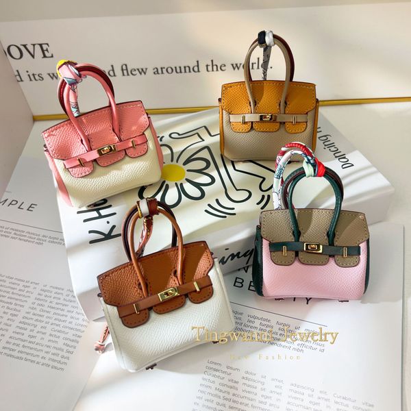

New Fashionable Mini Bag Pendant Cute Earphone Bag Lipstick Charter Keychain Bag Pendant Small Wallet Female