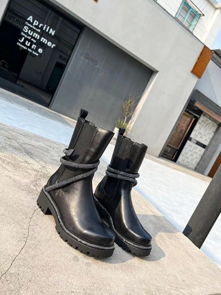 

Leather vintage thick sole English style Chelsea boots Ankle boots women mid-length pleated smoke boots Martin boots Fashionable Women's Leisure Size 35-41, Black