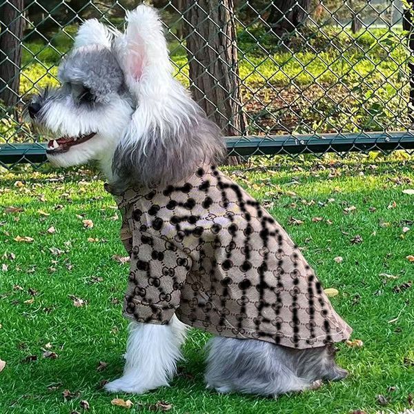 

Dog denim clothes for large dogs, golden retrievers, Samoyeds, giant teddy bears, Bichon Frise, Pomeranian cats, pet clothes, autumn and winter new styles, Light blue