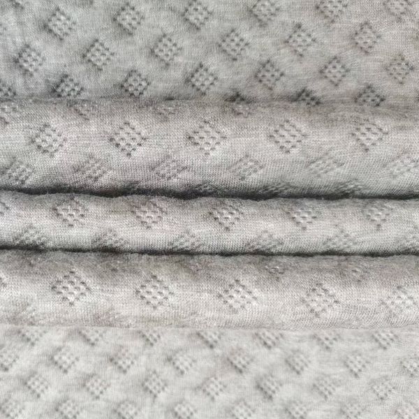 

High-quality fabrics Luxury mattresses Home textiles Soft and breathable fabrics Embrace the clouds Sleeping sensation