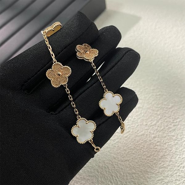 

Designer Elegant Bracelet Fashion Man Woman Chain Wedding Bracelets Necklaces Special Designs Jewelry Top Quality