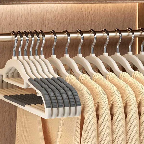 10 pieces of family clothing hangers anti slip clothing hangers dormitory bedroom special clothing hangers seamless and space saving M240829