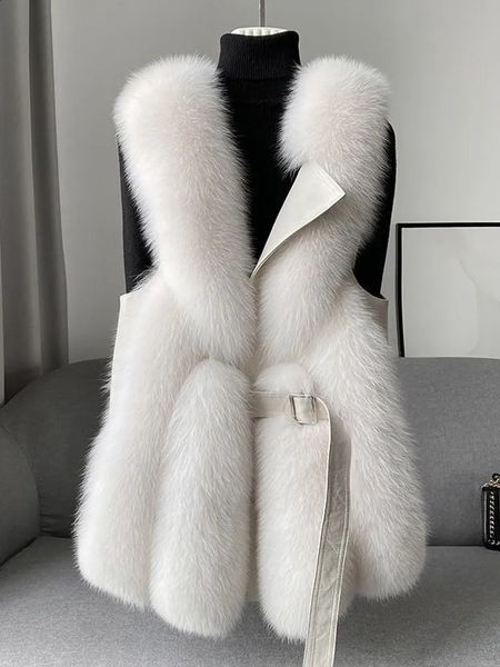 

Fashionable expert made sleeveless jacket with a high-end feel fox fur V-neck autumn and winter street thick warm womens vest 240830, Black